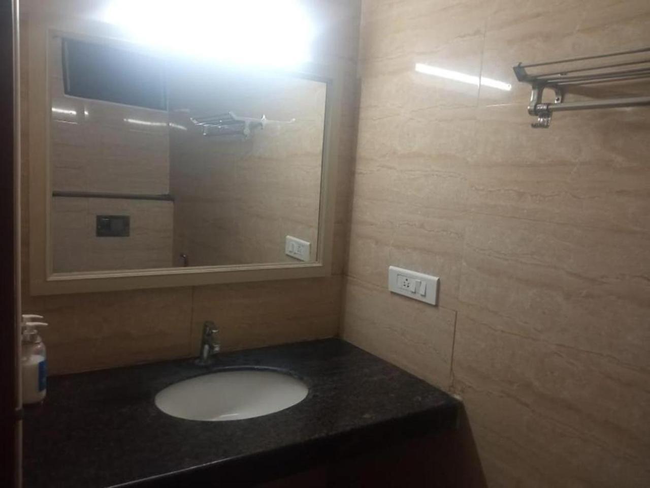 Dsquare Omr By K Hotels Chennai Exteriör bild