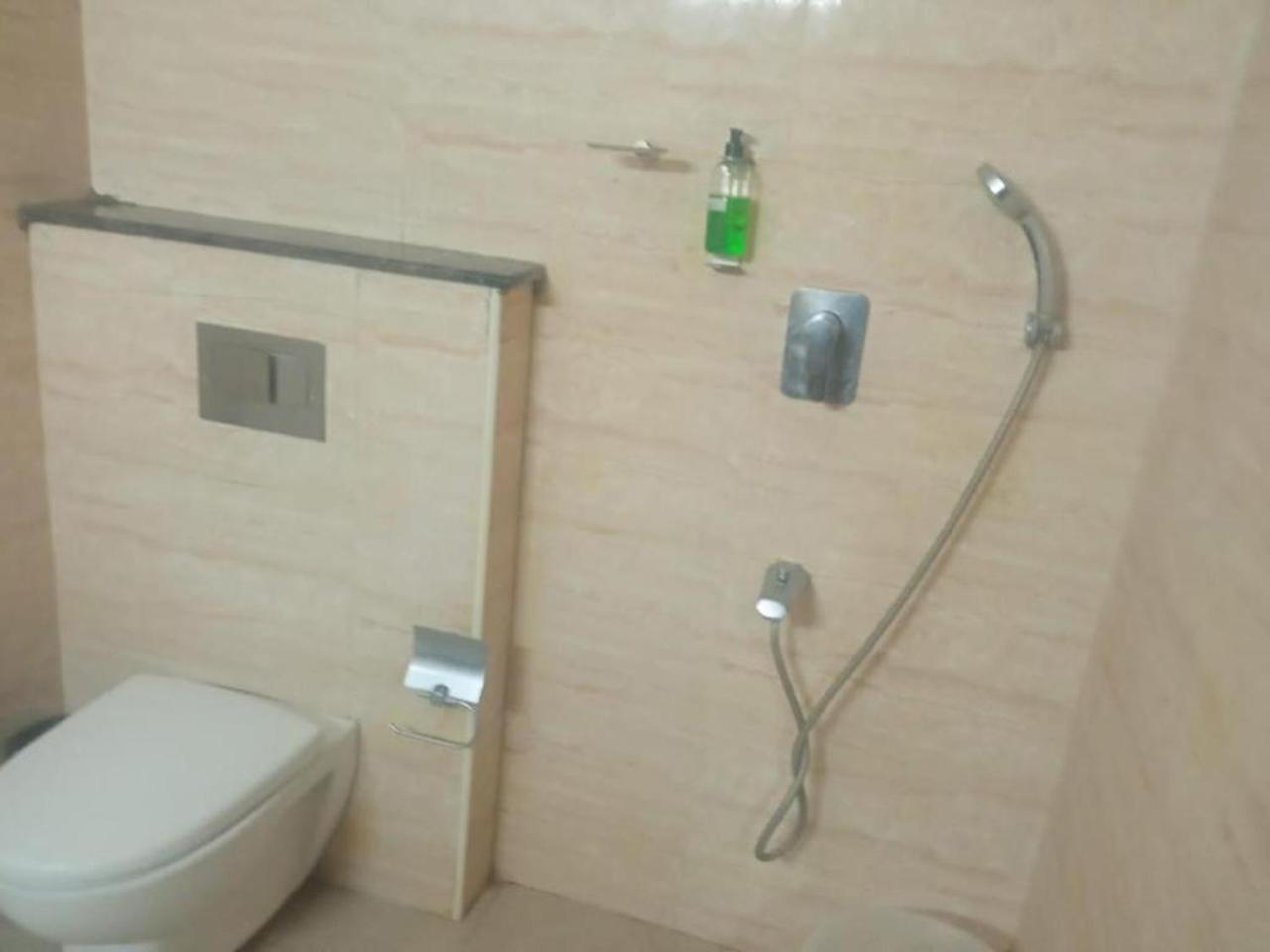 Dsquare Omr By K Hotels Chennai Exteriör bild