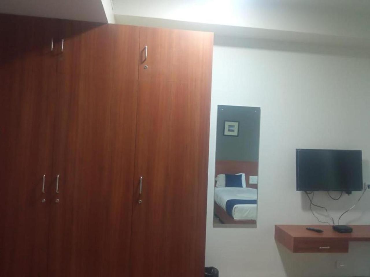 Dsquare Omr By K Hotels Chennai Exteriör bild